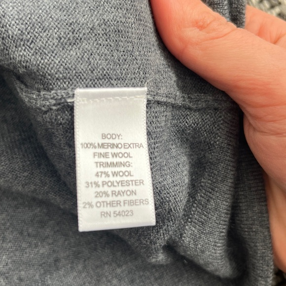 Banana Republic Merino Wool Quarter Zip - Picture 3 of 3